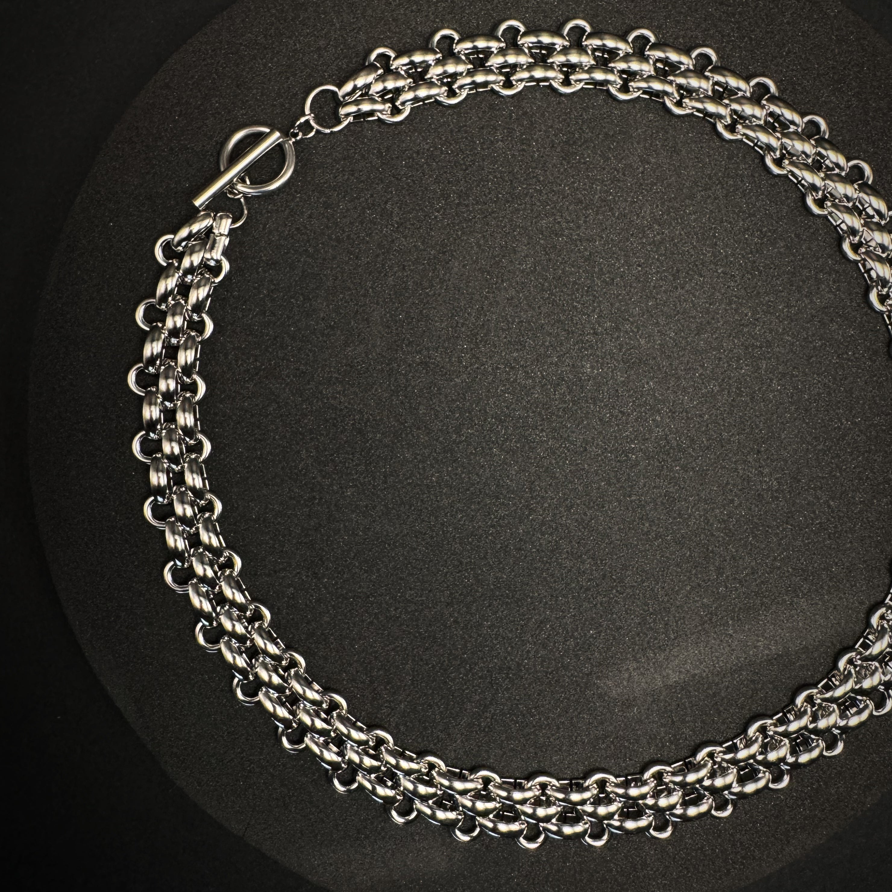 Chokehold Necklace